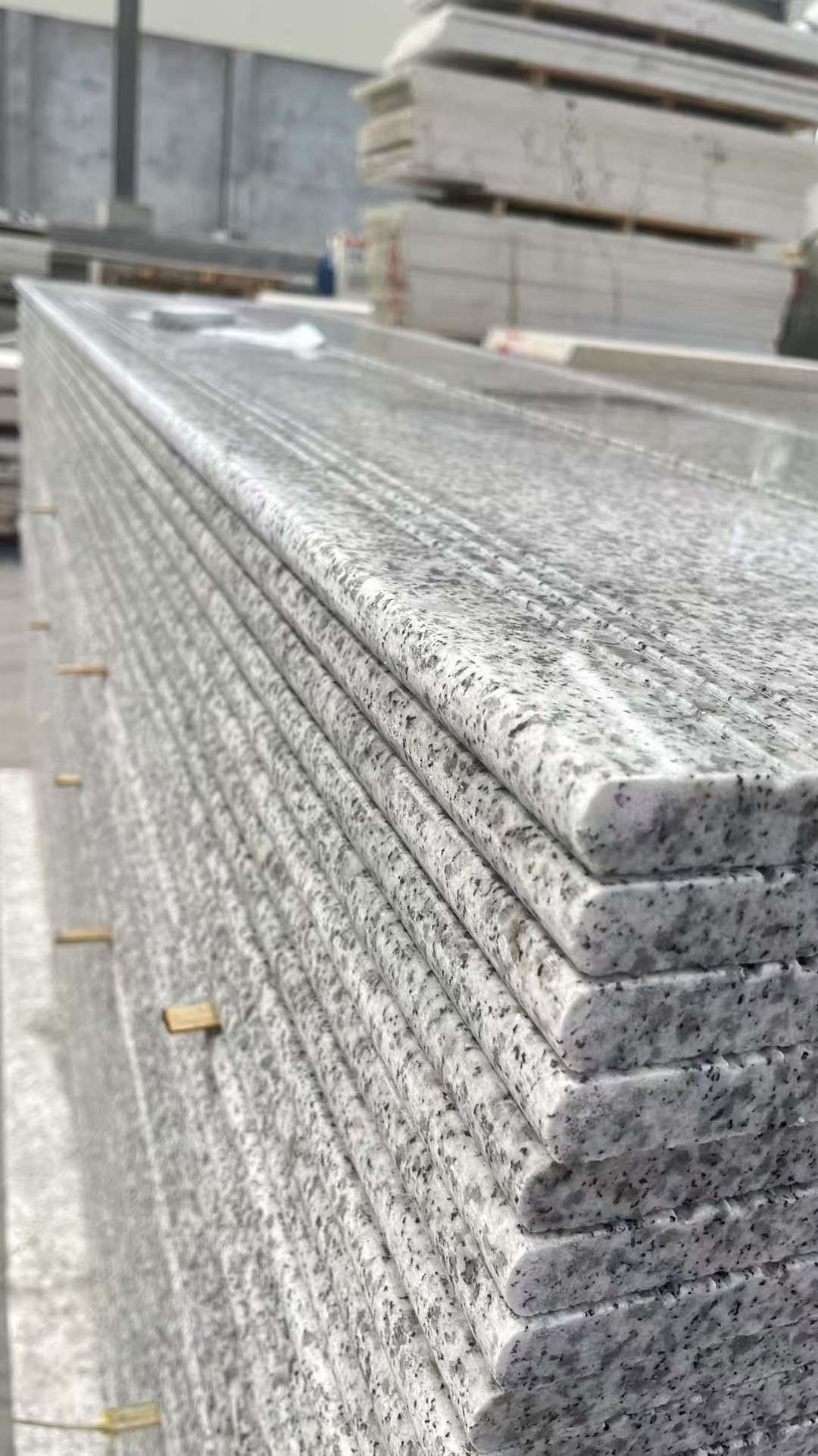 儋州芝麻白楼梯踏步 花岗岩楼梯板材
