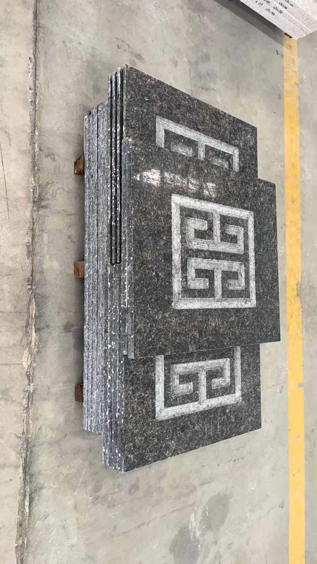 儋州英国棕回纹雕刻版